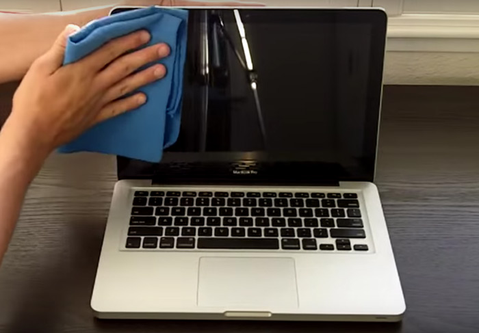 how to clear laptop to sell